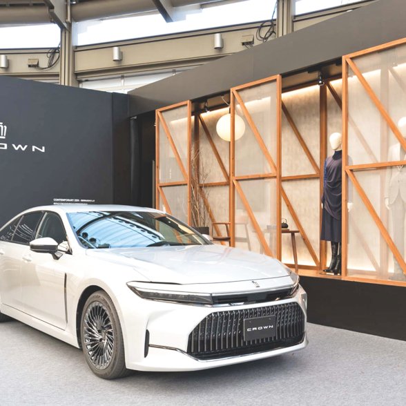 トヨタ クラウン